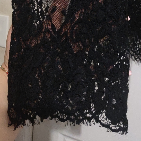 Lace top - Picture 4 of 4